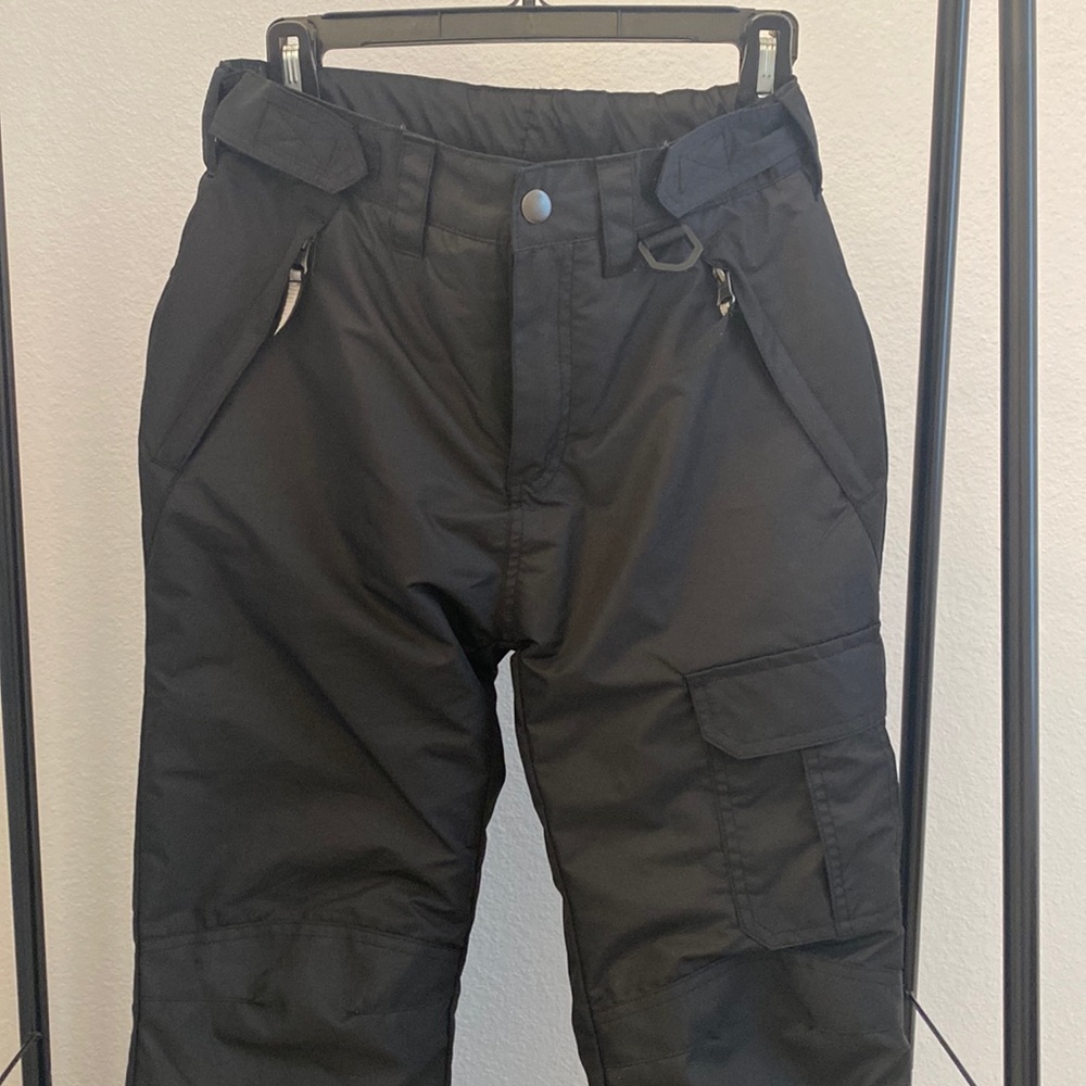 Big kids size 12/14 snowboard or ski pants AQ